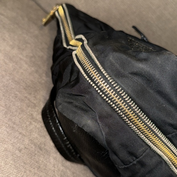 PRADA BLACK TESUTO NYLON/ PATENT LEATHER Handbag - Picture 6 of 12